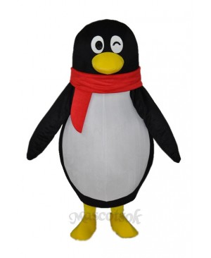 Cute little penguin Adult Mascot Costume